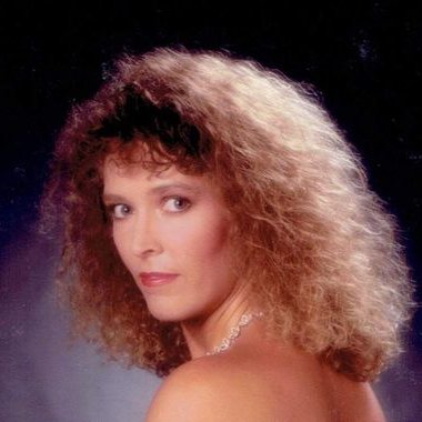 Profile Picture of Tina Keeling (@TinaKeeling5) on Twitter