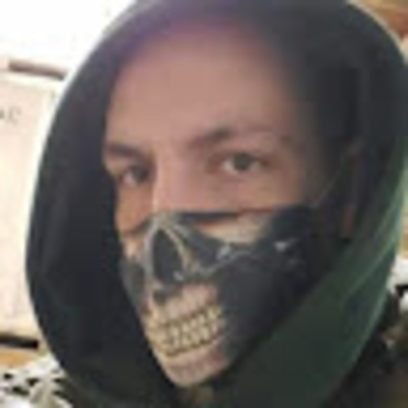 Profile Picture of Jeremy Tylock (@jtak11) on Poshmark