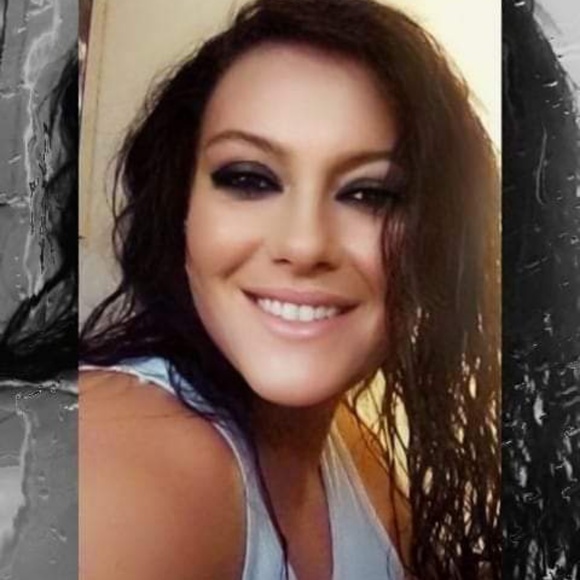 Profile Picture of Samantha Ohop (@sohop) on Poshmark