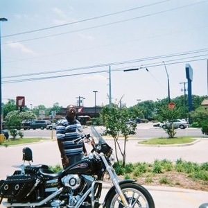 Profile Picture of Larry Farrow (@larry_farrow) on Myspace