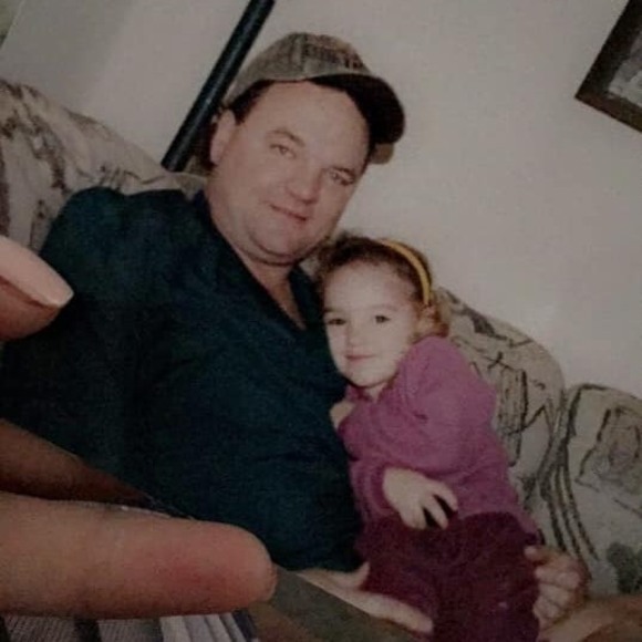 Profile Picture of Beth Boyd (@gbethboyd) on Poshmark