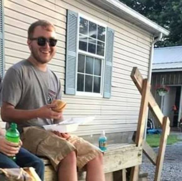 Profile Picture of Scotty Purdin (@scottyp6597) on Poshmark