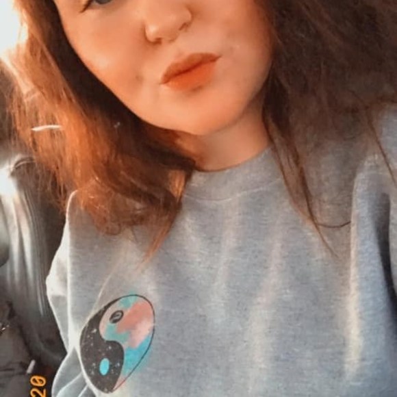 Profile Picture of Kellie Wilcox (@avawilcox9916) on Poshmark