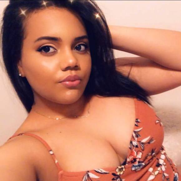 Profile Picture of Oswalda Paulino arias (@oswalda18) on Poshmark