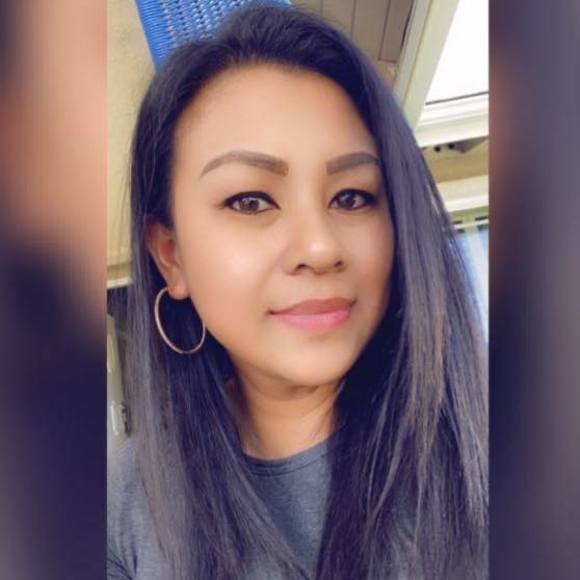 Profile Picture of Aliw Sarian (@asarian1) on Poshmark