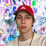 Profile Picture of R (@ryanjamesfrick) on Instagram