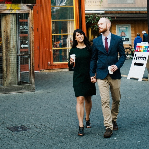 Profile Picture of Zerlene 🇨🇦 F (@zerlander) on Poshmark