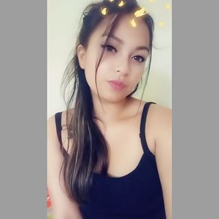Profile Picture of Michell Tatiana (@thathisl) on Facebook