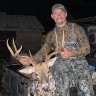 Profile Picture of Chace Anderson (@backstrap_mafia) on Twitter