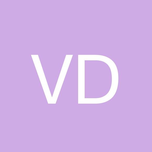 Profile Picture of Varsha Deshmukh (@varshad961) on Poshmark
