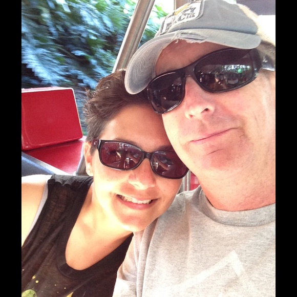 Brooke Hanniff - Poshmark Profile Picture of Brooke Hanniff (@brookie313) on Poshmark