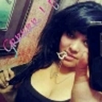 Profile Picture of Yvonne Navarro (@BabyyYvonne) on Twitter