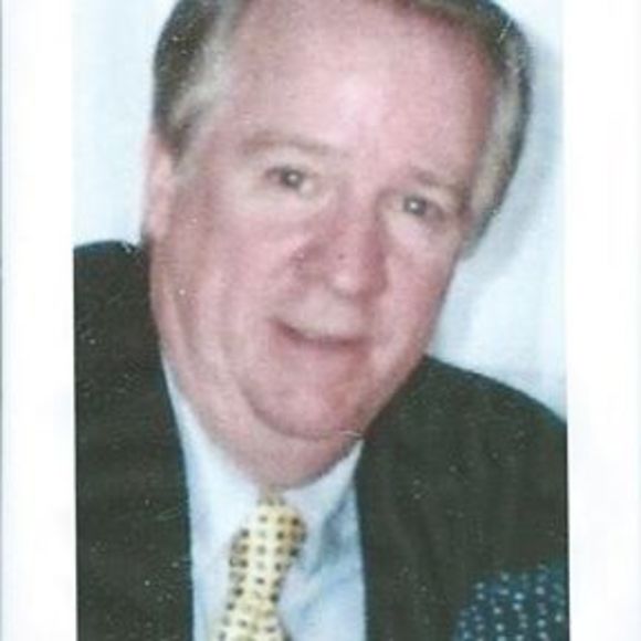 Profile Picture of Edward Mccarthy (@edward_mccarthy) on Poshmark