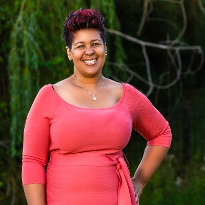 Tammy Moore - Twitter Profile Picture of Tammy Moore (@BrokerInMD) on Twitter