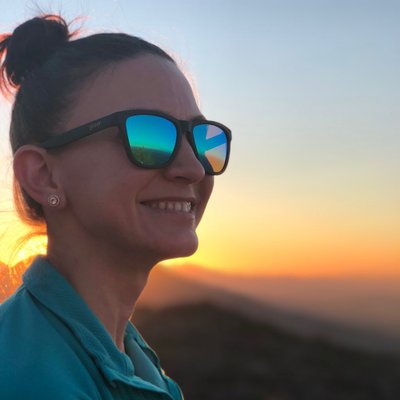 Profile Picture of Laura Baumgardner (@laura_caffeine) on Twitter