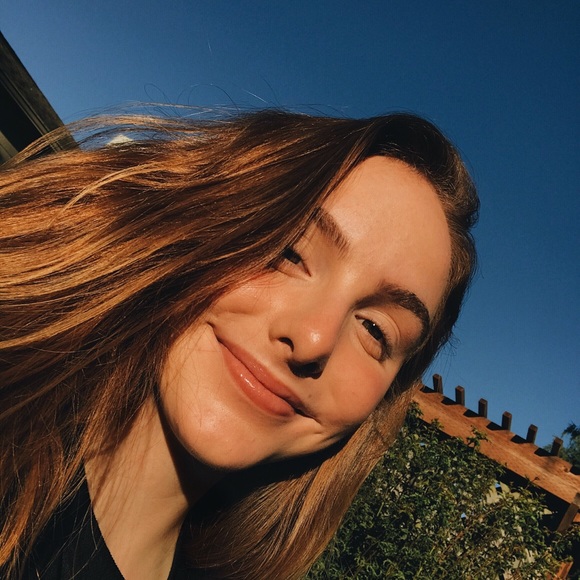 Profile Picture of Kyldd Greseth (@kayg5) on Poshmark