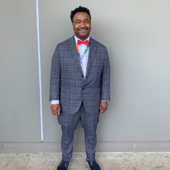 Profile Picture of Joshua Olive (@jolive1739) on Poshmark