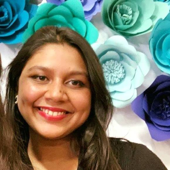 Profile Picture of Samia Sami (@samiasj) on Poshmark