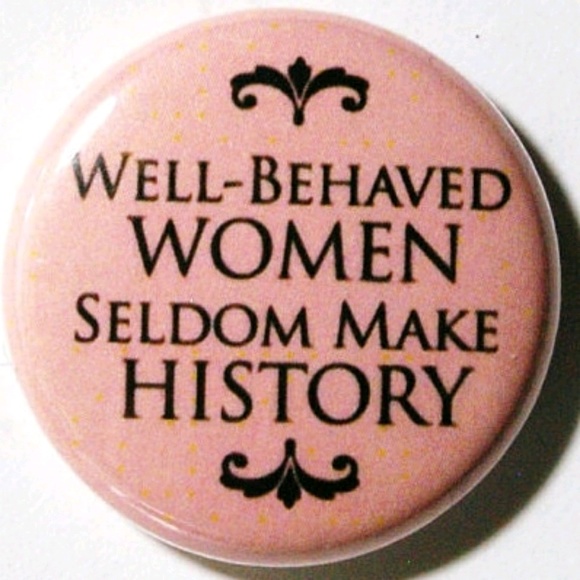 Profile Picture of Pam Derolf (@pamderolf) on Poshmark