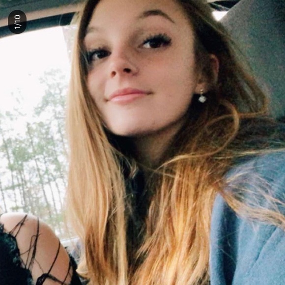 Profile Picture of Dylan Berardo (@dylanberardo) on Poshmark