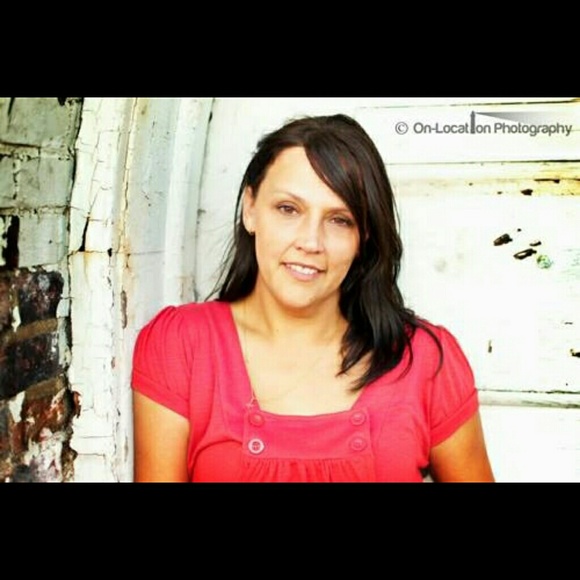 Profile Picture of Marlene Ashley (@ghe9881) on Poshmark