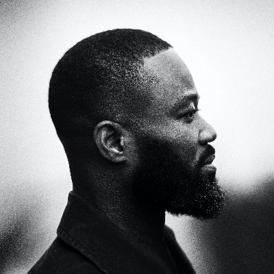 Profile Picture of Jerry King Luther Afriyie (@TheRebelThePoet) on Twitter