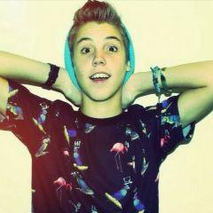 Profile Picture of Haley Rouse (@magconlover454) on Twitter