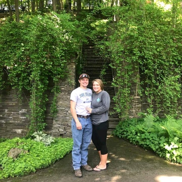 Profile Picture of Julia Shipe (@j_shipe) on Poshmark