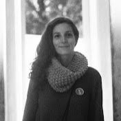 Profile Picture of María G. Bas (@MariaGBas) on Youtube