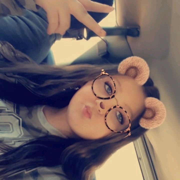 Profile Picture of   sara key (@sarakey2) TikTok... (@sarakey2) on Tiktok