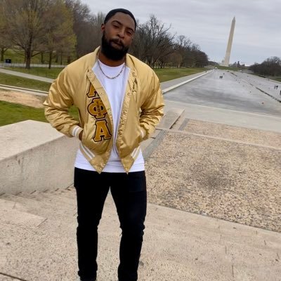 Profile Picture of E🦍 (@EbanksNick) on Twitter