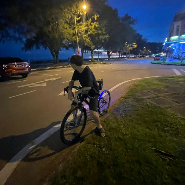 Profile Picture of LZJ 辣子鸡 (@yongjian110723) on Tiktok