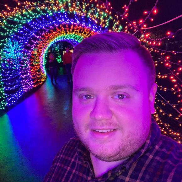 Profile Picture of Mike Ohle (@mike_ohle) on Poshmark