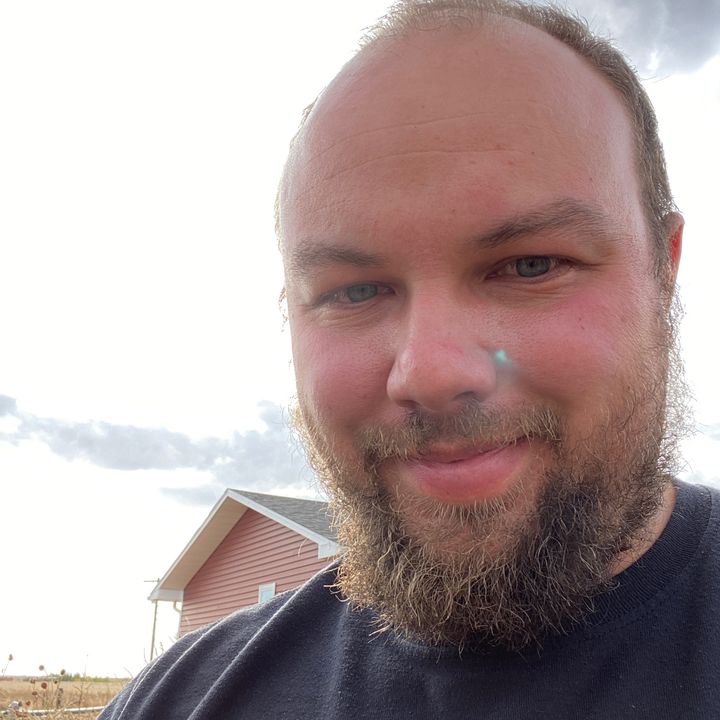 Profile Picture of robertekhoff (@robertekhoff) on Tiktok