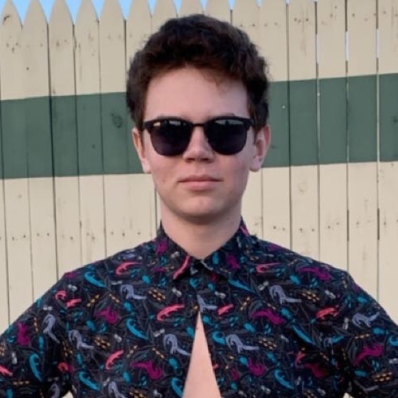 Profile Picture of Luke Mcintyre (@lukejmc) on Poshmark