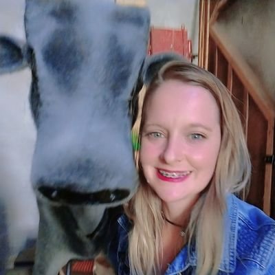 Profile Picture of ANA PAULA FELDE (@FeldePaula) on Twitter