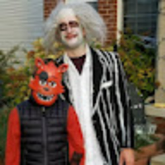 Profile Picture of Jeffrey Capuano (@jeffreycapuano) on Poshmark