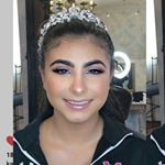 Profile Picture of Fia 💜 (@yourselfiav) on Instagram