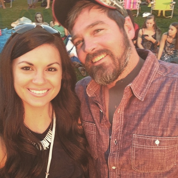 Profile Picture of Jennifer Wakefield (@jwake26) on Poshmark