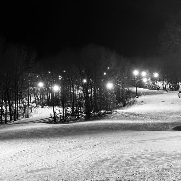 Profile Picture of Becky Rossenbach (@meyerrj) on Poshmark