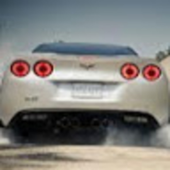 Profile Picture of Joshua Neave (@joshuaneave06) on Poshmark