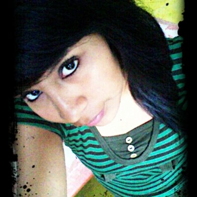 Profile Picture of Elizabeth Montemayor (@Eliz_rocker) on Twitter