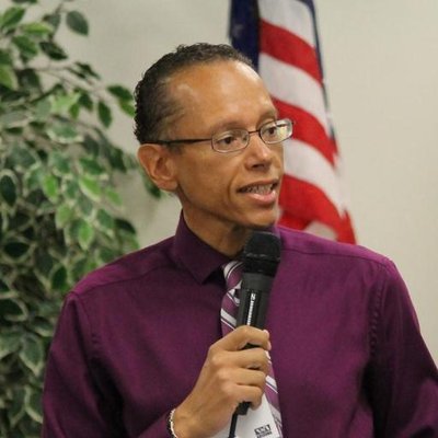Profile Picture of Tyrone Holmes (@DrTyroneHolsme) on Twitter
