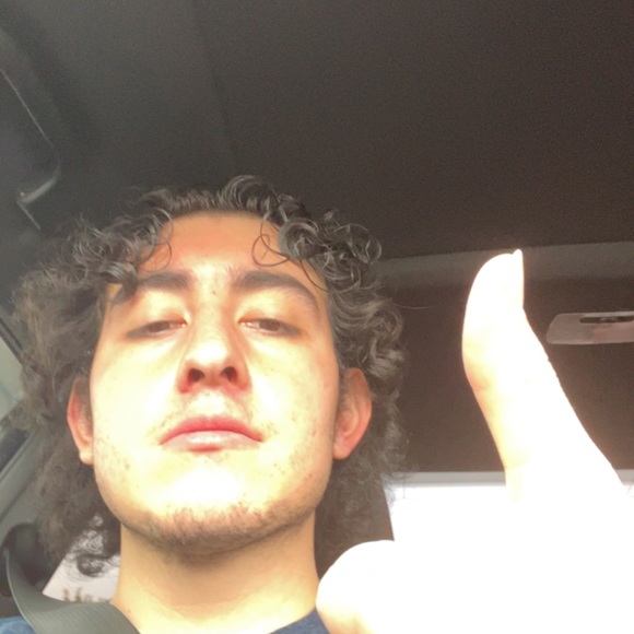 Profile Picture of Julian Rosas (@wazzabro15) on Poshmark