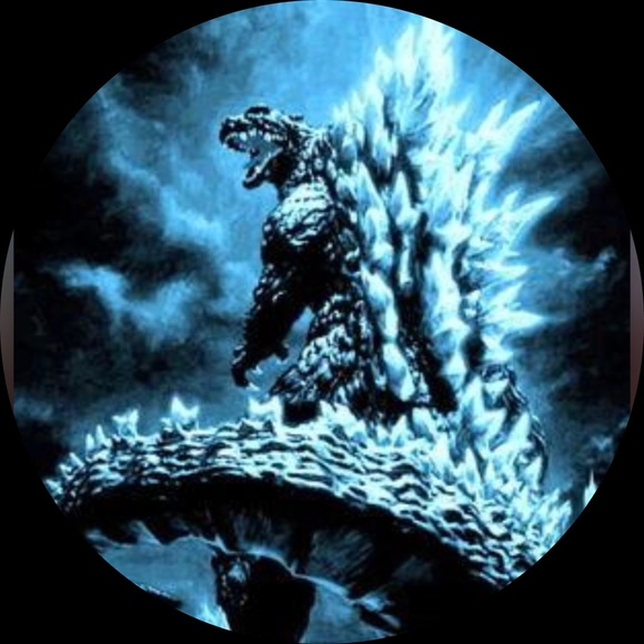 Profile Picture of Dana Filoteo (@danakahea) on Poshmark