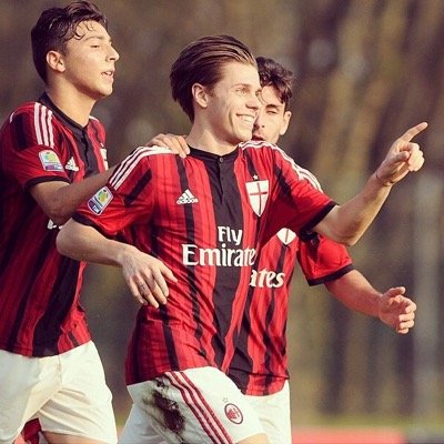 Profile Picture of Michael Fabbro (@FabbroAcmilan) on Twitter