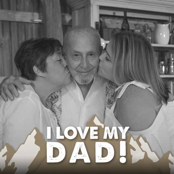 Profile Picture of Amelia Ferrer (@ameliaferrer) on Poshmark