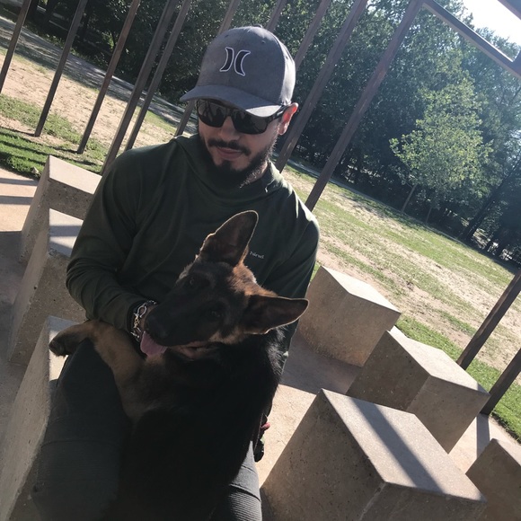 Profile Picture of Chris Huerta (@huertacjn1610) on Poshmark