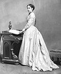 Profile Picture of Agnes Macdonald, 1st Baroness Macdonald of Earnscliffeon Wikipedia