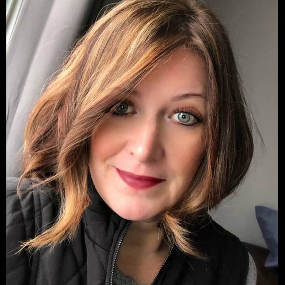 Profile Picture of Denise Daley (@denisedaley) on Poshmark